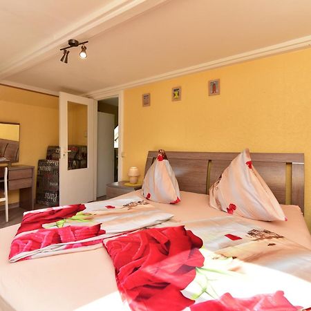 Jaunklavi Villa Sikrags Ngoại thất bức ảnh